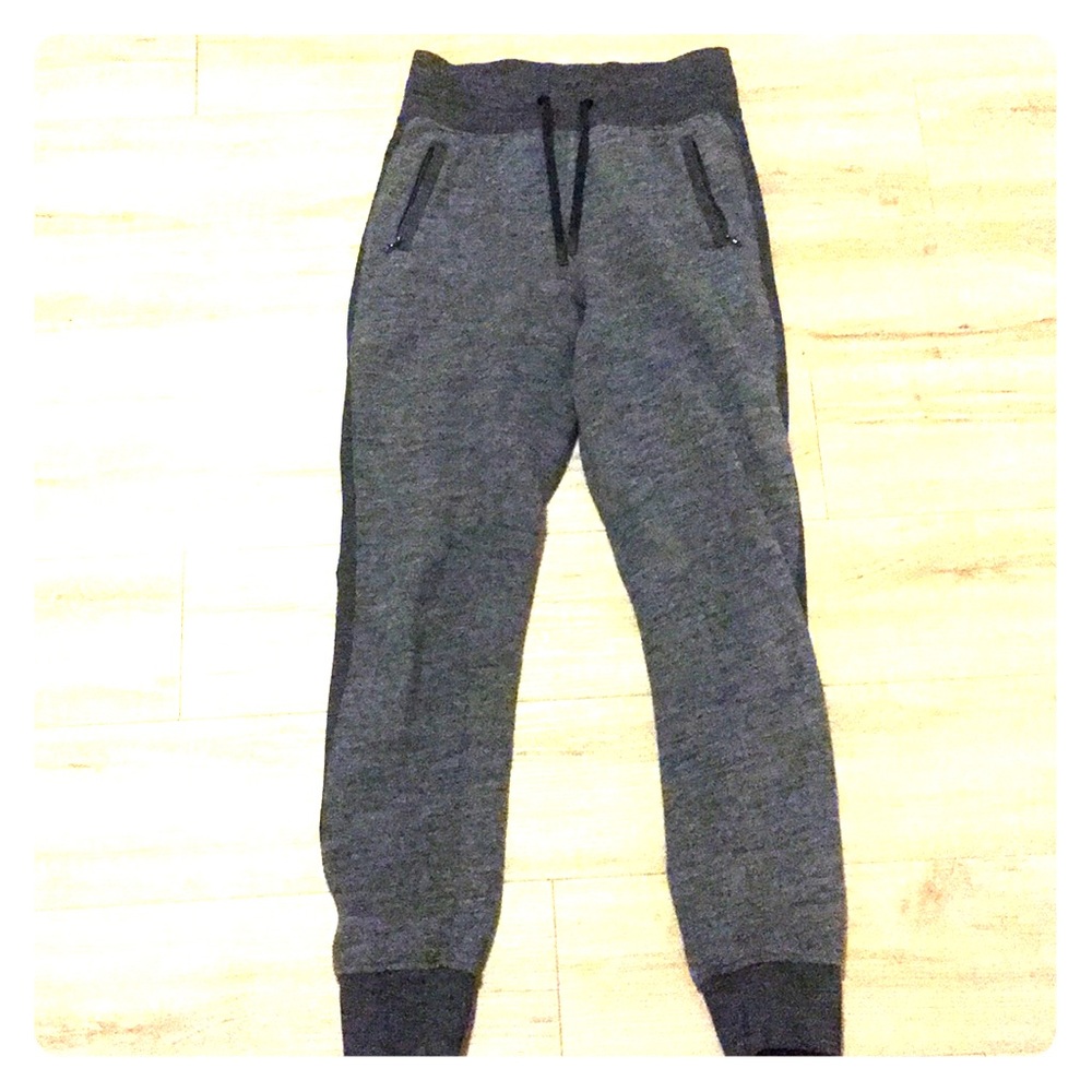 Lululemon joggers